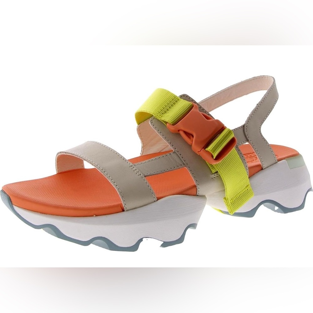NEW Sorel Kinetic Impact Chalk / Paradiso Peach yellow orange beige gray blue